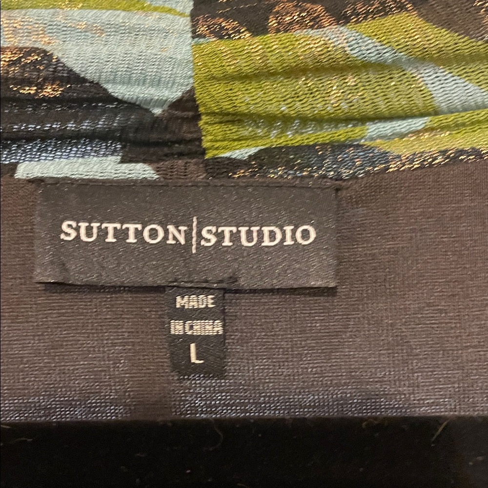Sutton Studio Patterned V-Neck Blouse - Picture 2 of 5